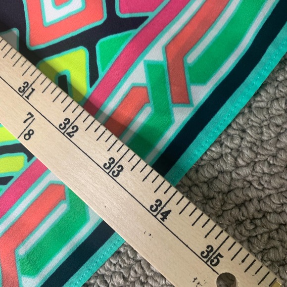 Crown & Ivy Womens Dress Size 4P Green Pink Geometric Kimono Sleeves Shift Work - Picture 7 of 11